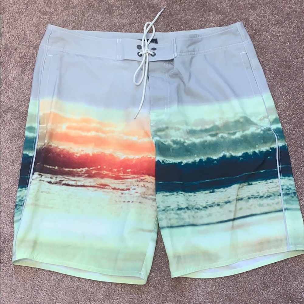 Men’s American Eagle Swim Trunks | Worn once!